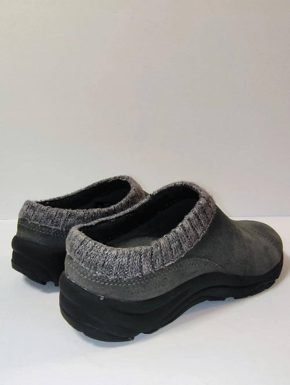 Vionic Arbor Suede Water-resistant Slip-On Knit Trim Comfort Orthotic Clogs 8